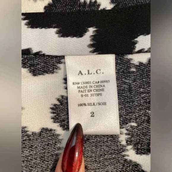 A.L.C. Corso Black and white Flowy High Low Midi Skirt 100% Silk Size 2 - Picture 5 of 9